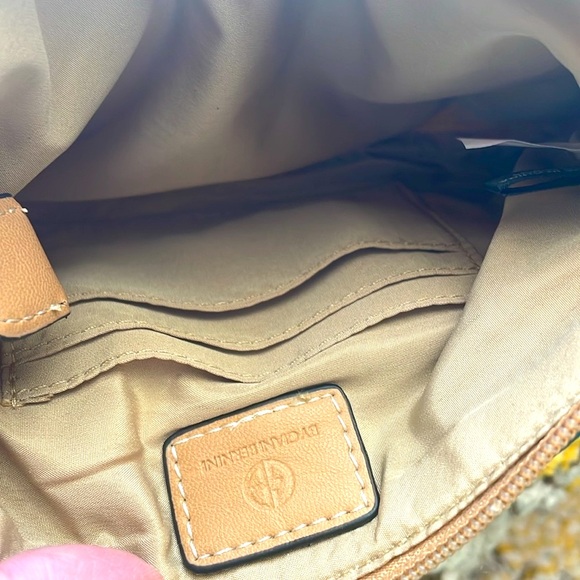 Giani Bernini Lemon Print Wristlet EUC. - Picture 15 of 16